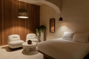 Narrativ Lofts - Lira - Mid Century Cozy Retreat